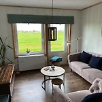 Bb Saari