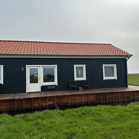 Bb Saari De Woude